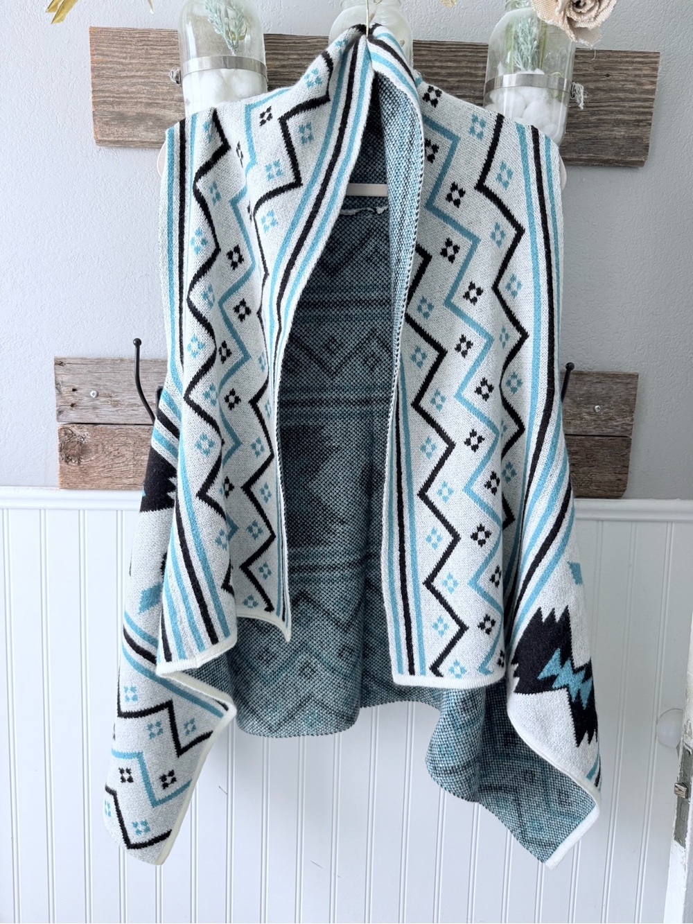 Southwestern Pattern Open Front Knit Cardigan - White & Teal